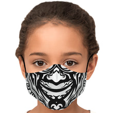 Load image into Gallery viewer, Maori Round Tribal Face Cover
